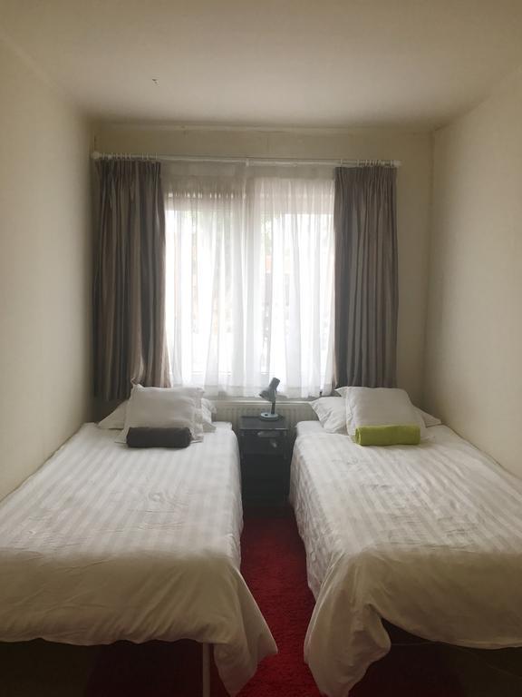 Amby Family House Hotel Maastricht Bagian luar foto