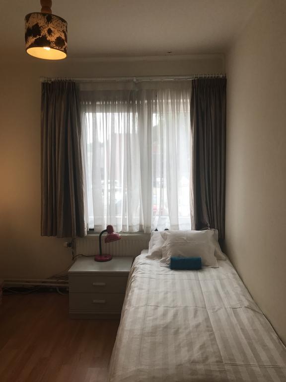 Amby Family House Hotel Maastricht Bagian luar foto